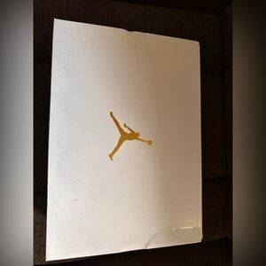 Size 9 - Jordan 11 Low Pure Violet 2022 - AH7860-101